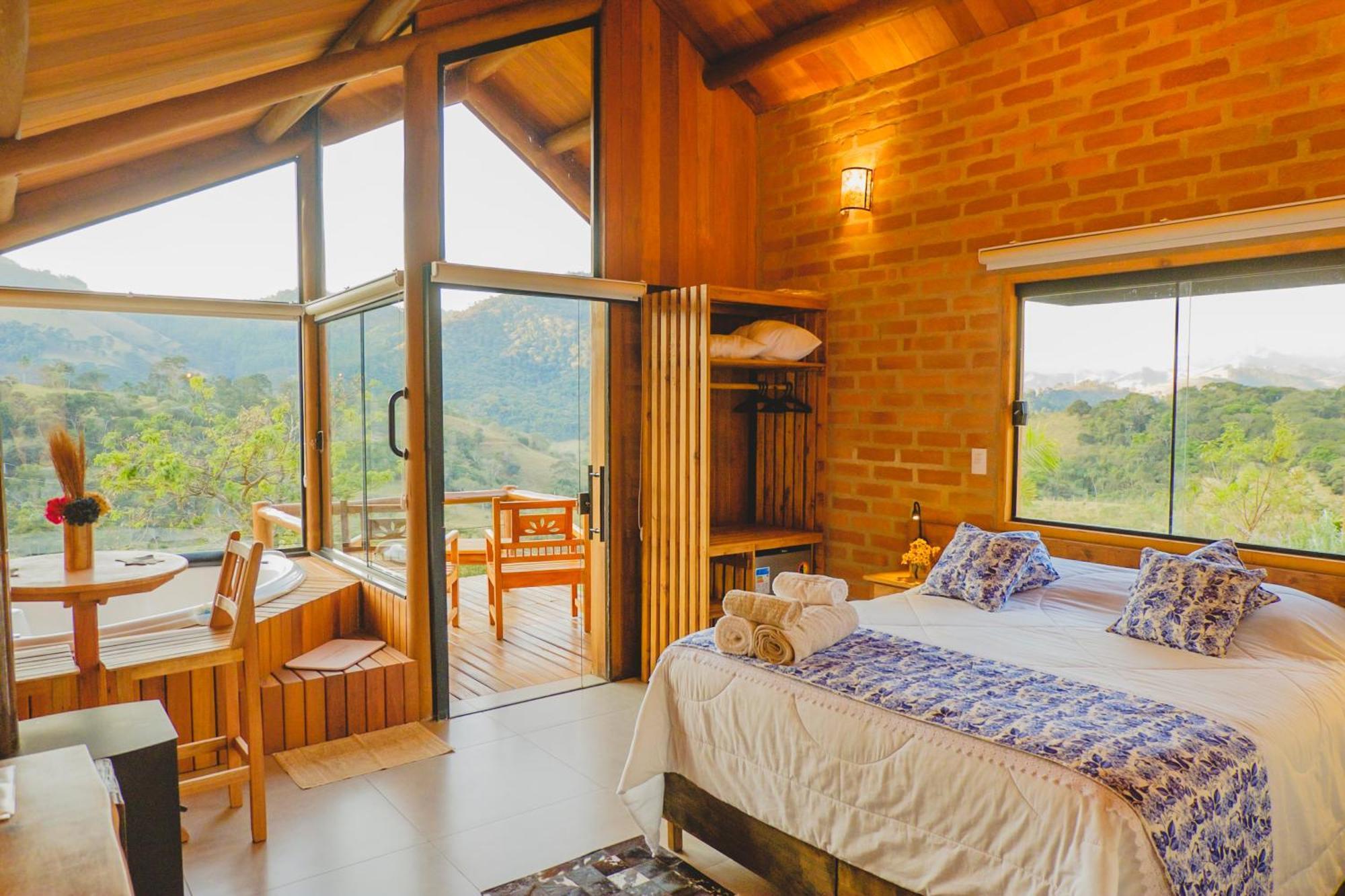 Pousada Ho'Oponopono Chalets & Wine Sapucai-Mirim Exterior photo